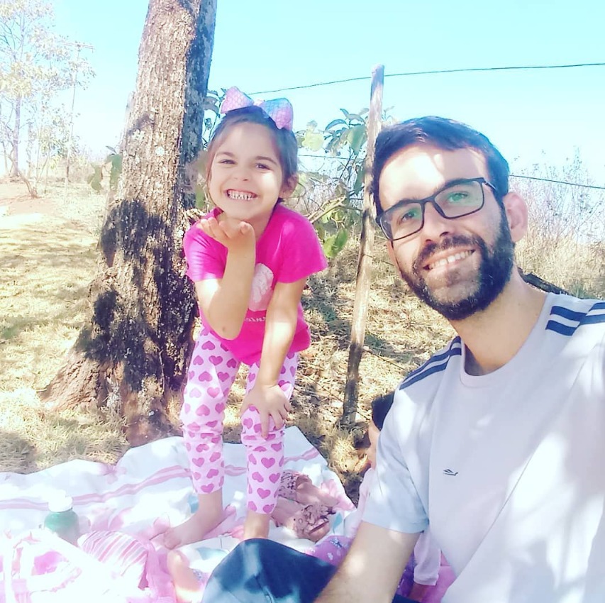 Prof. Marcos Vinícius e a filha